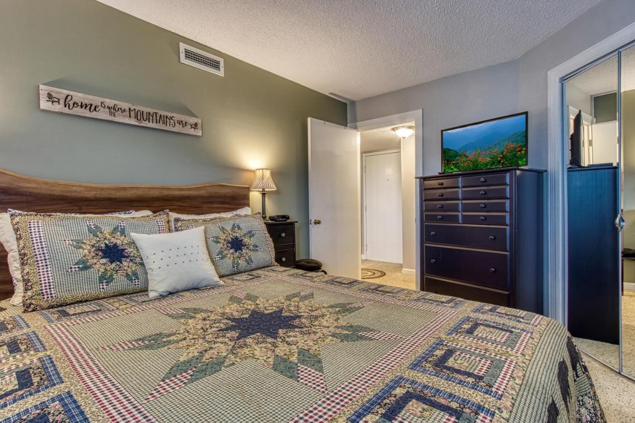 On Top Of The World-Heavenly Views-Sunsets-Pool! Gatlinburg Exterior photo